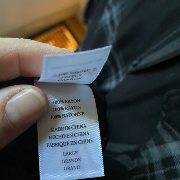 Rails Flannel Button Up - Picture 4 of 5